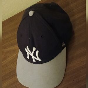 47 Brand Black and Gray Baseball Cap